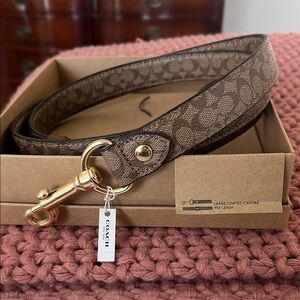 Coach Brown Pet Leash with Gold Hardware